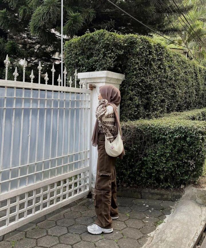 OOTD SIMPLE KE KAMPUS UNTUK CEWEK