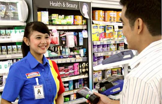 Rivalitas Sengit Indomaret vs Alfamart, Agan Lebih Suka yg Mana?