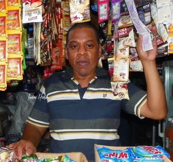 Catatan Hati Seorang Penjaga Warung.