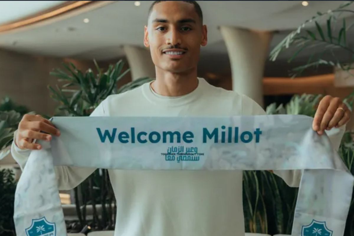 Al Ahli resmi gaet Enzo Millot dari VfB Stuttgart
