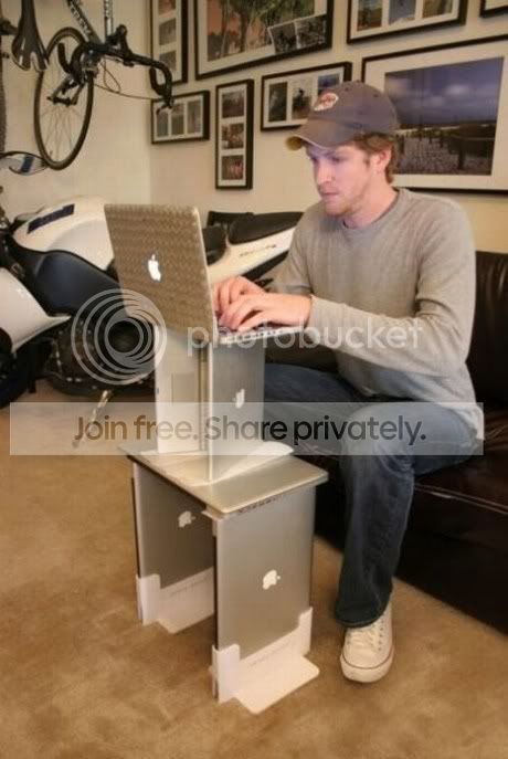 silly-badass-macbook-table-funny.jpg