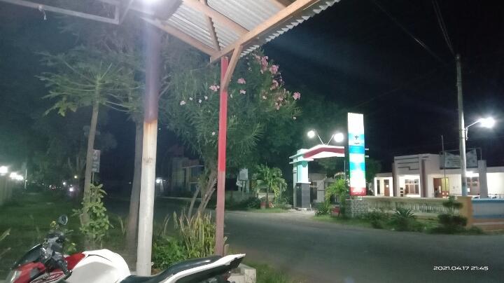 Tradisi di Desa Ane, Perang Petasan Kembang Api