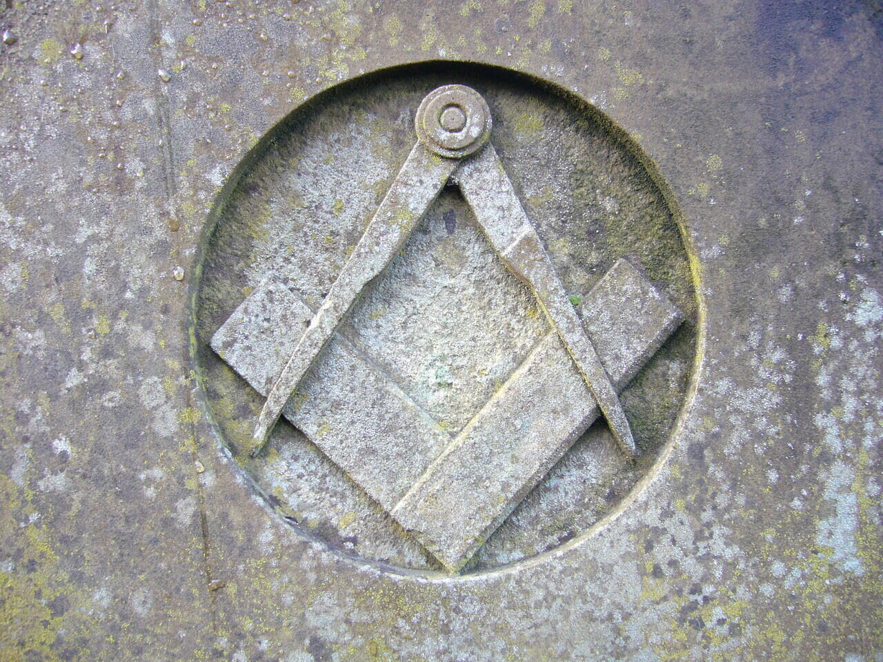 Mengungkap Rahasia Freemason: Sejarah, Simbol, & Misi Mereka