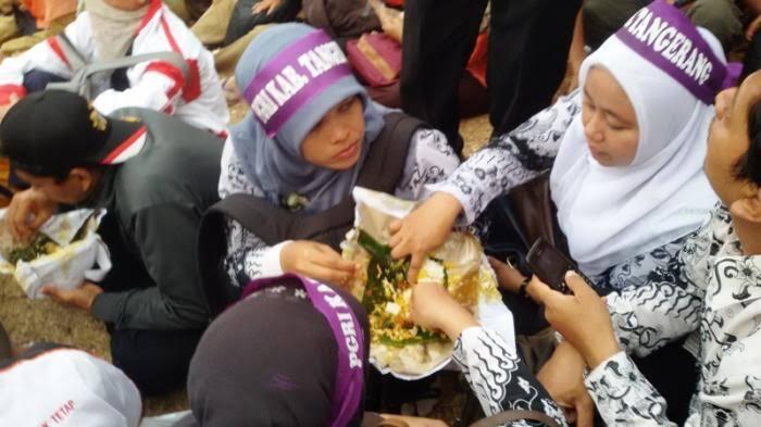 3 Hal Yang Mengasyikan Saat Demo