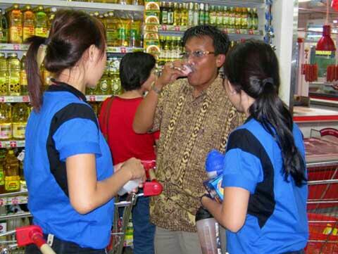 BAHAYA MENJADI SEORANG SPG DI JAKARTA 
