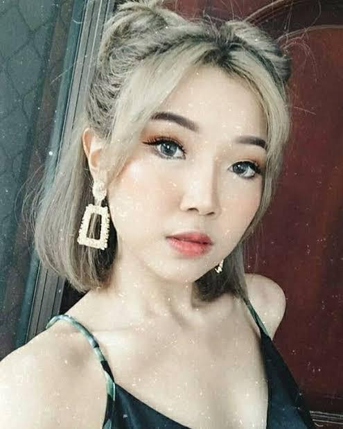 Cindy Clarista Selebgram Cantik Yang Mirip Sama Gisel 