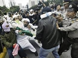 Sisi Lain, Gerakan Radikal Islam Di Indonesia!