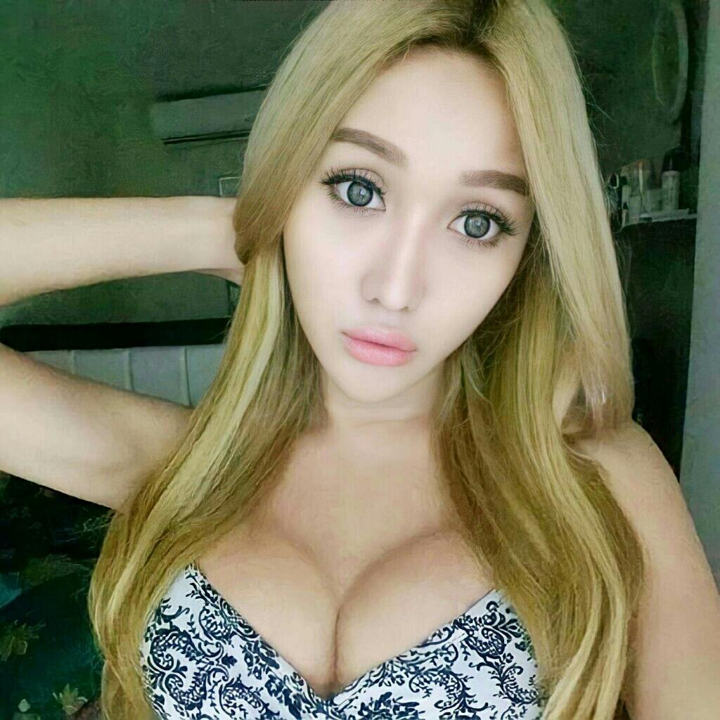 KISAH HIDUP DAN SISI LAIN LUCINTA LUNA 