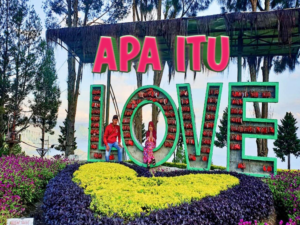 Apa Itu Cinta?