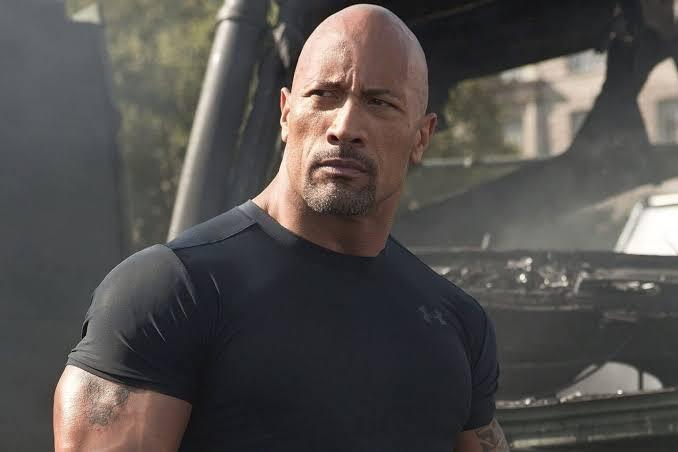 Wow, Orang Ini Menerima "Karma" via Dwayne Johnson!