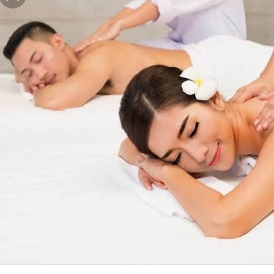 Melly Massage Panggilan