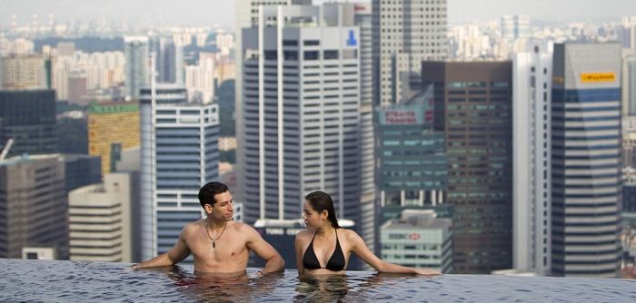 infinity_pool_of_the_skypark_04.jpg