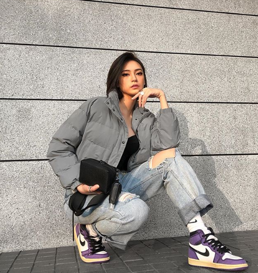 Yuk! Tengok style & koleksi sneakers Tamara Dai