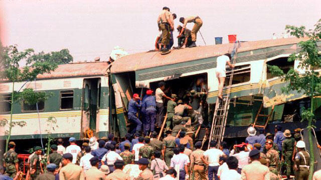 Fakta Menakutkan Seputar Tragedi Kereta Api di Bintaro