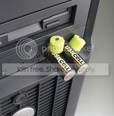 usbcell_batteries_desk.jpg
