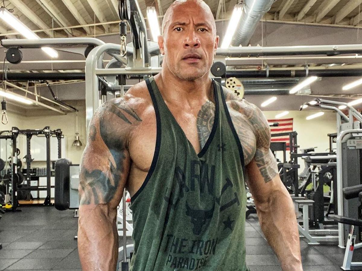 Dwayne Johnson: Karir, Kisah Hidup, & Inspirasi bagi Generasi Muda