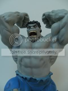 GreyHulkSigned03.jpg