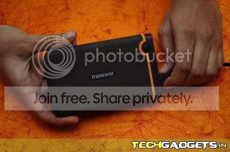transcend-storejet-25-mobile-hdd-1.jpg