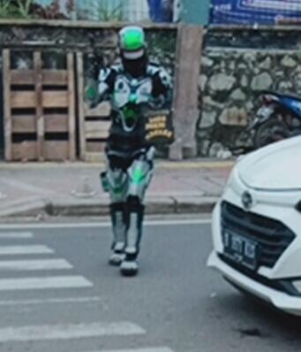 Kerja, Gagah, Dapat Duit (no hiling hiling club)