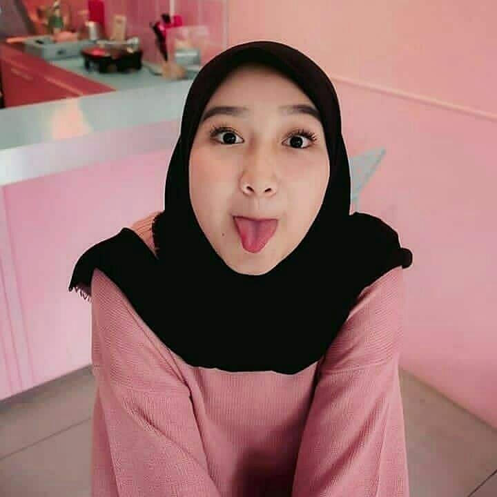 JANGAN MENGKRITIK WANITA 