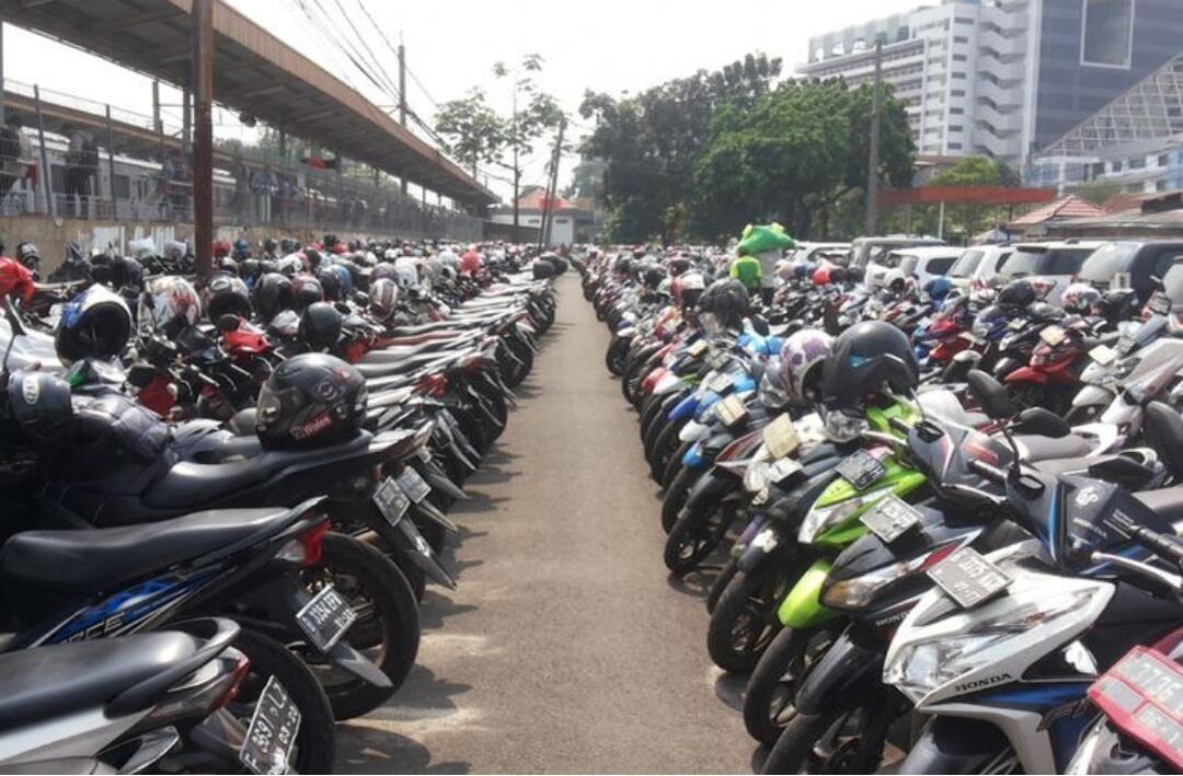 10 TIPE JURI PARKIR NGESELIN VERSI ANE