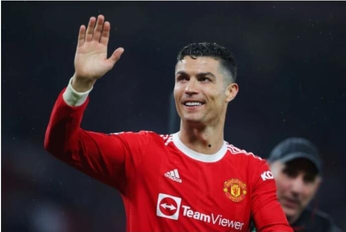 Rio Ferdinand mengecam penggemar Manchester United
