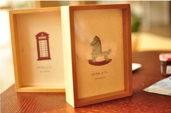 wooden_photo_frame_02_960.jpeg