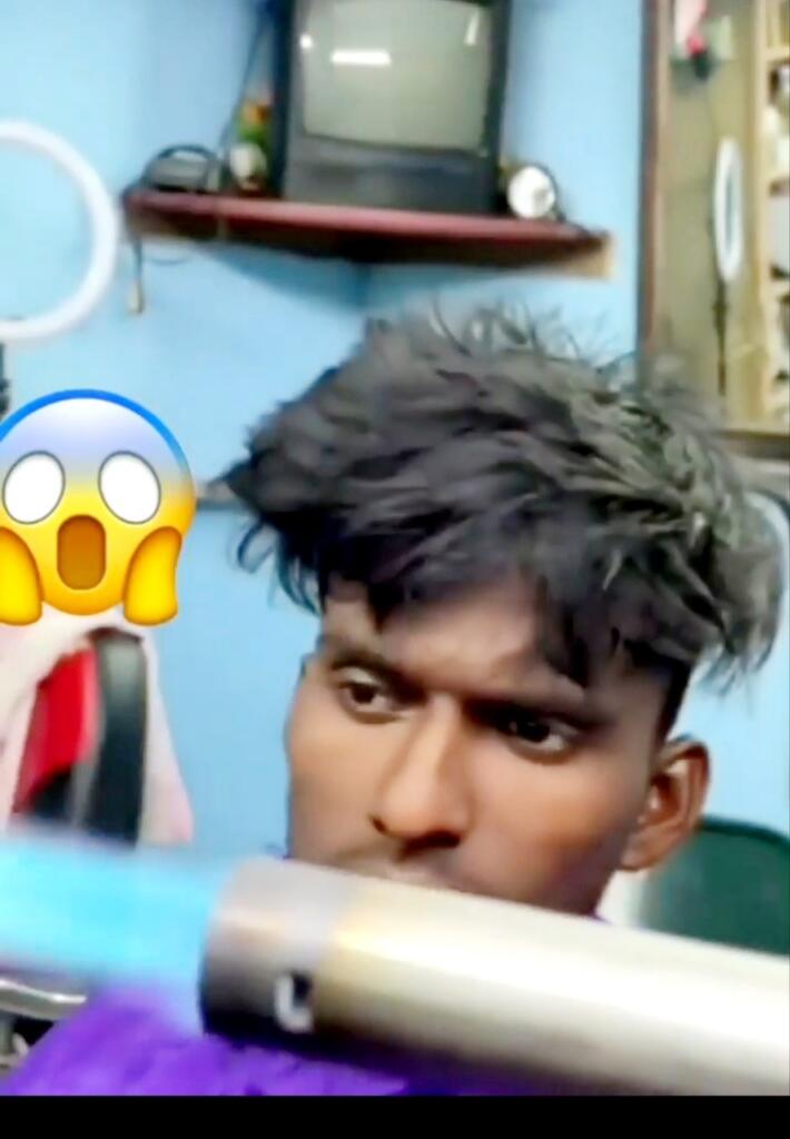 India Memang Beda, Potong Rambut pun Pakai 'Gunting Api' (Ngakak Inside)