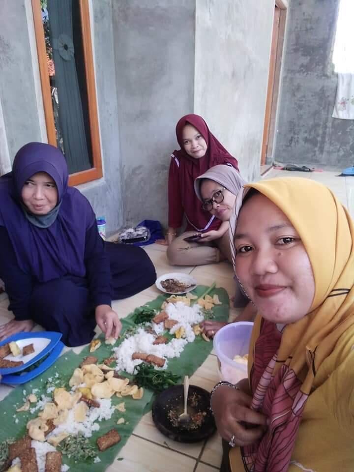 Botram, Salah Satu Tradisi Halal Bihalal Khas Sunda