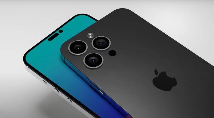 Rumor iPhone 14 Pro & punya 2 lubang di layar 