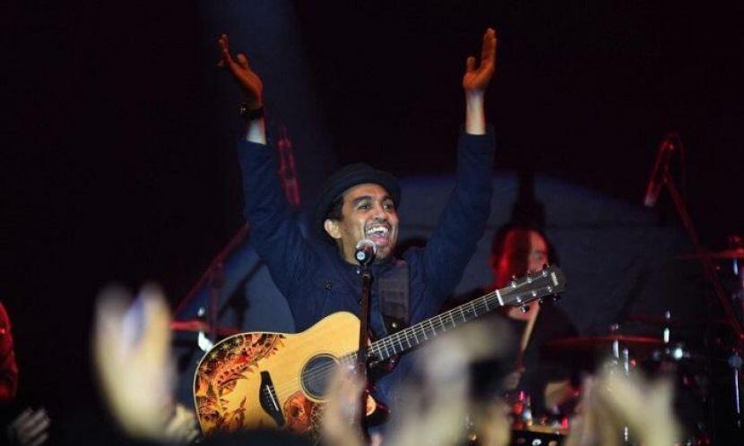 Sholawat Glenn Fredly Menjadi Saksi Menurut NU