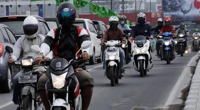 Hal Sepele Pengendara Namun Membahayakan Orang Lain.