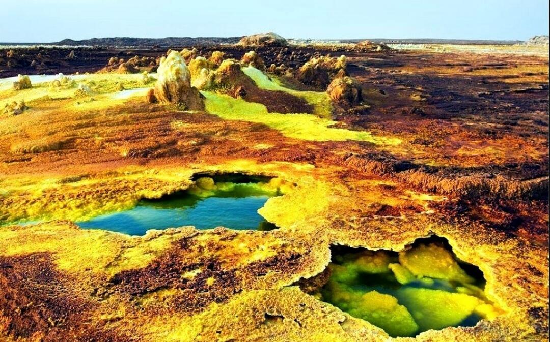 6 Tempat Dengan Pemandangan Alam yg Begitu Langka & Memukau