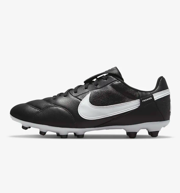 10 Rekomendasi Sepatu Bola Nike Terbaik
