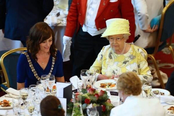 Apa yg Ratu Elizabeth makan setiap hari?