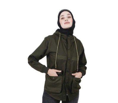10 Jaket Parka Terbaik untuk Pria & Wanita