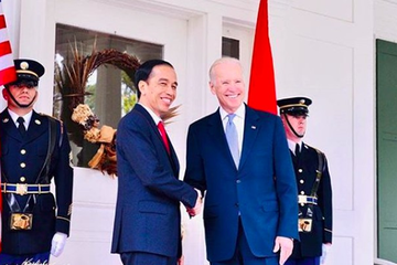 Top 5 Most Amburadul Presiden di Dunia (Versi TS)