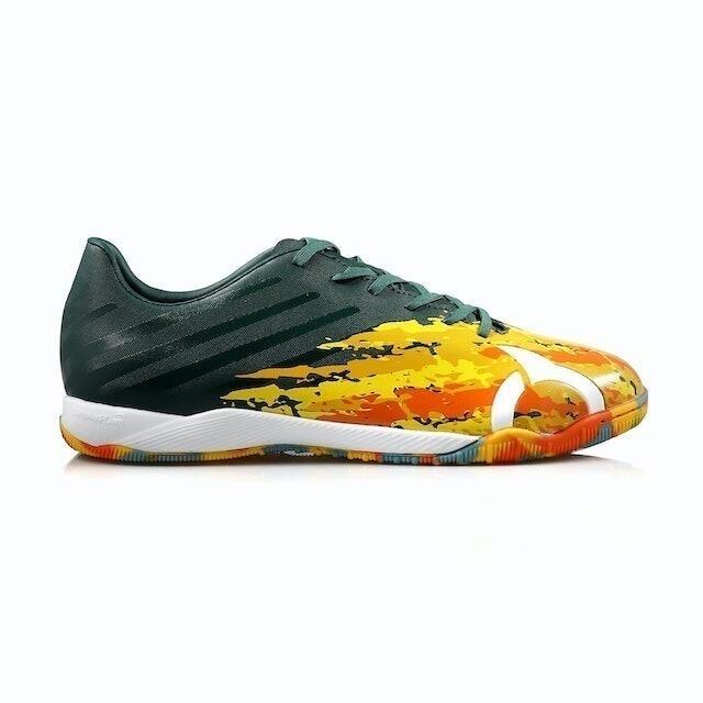 10 Rekomendasi Sepatu Futsal Ortuseight Terbaik