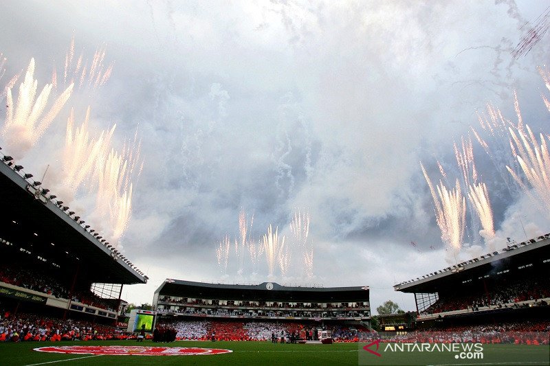 Polisi Inggris serukan asa rencana venue netral