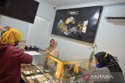 Tiga jenama emas di Pegadaian Jumat pagi ini serempak turun harga lagi