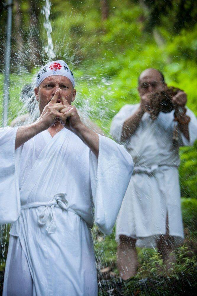 6 Metode Gila Orang Jepang Melepas Stres.