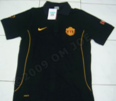mu-hitam2-wm.jpg