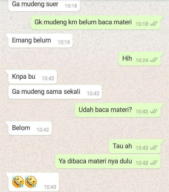 Lucu, Chat Antara Guru & Murid Ini Bikin Ngakak!