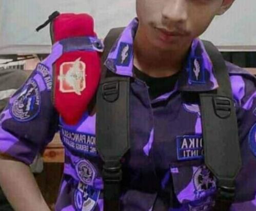 Kenapa Banyak Ormas Sekarang Seragamnya Loreng-loreng?