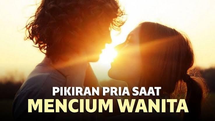 Apakah Pacaran Harus Berciuman? 