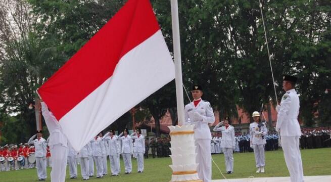 Meriahnya 17-an di Sepanjang Kalimalang 
