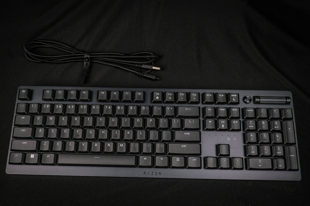 [REVIEW] Razer DeathStalker V2 Pro, Keyboard Gaming Low-Profile yg Super Nyaman