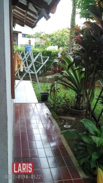 Rumah-Hook-Di-Taman-Cimanggu.-Bogor-5.jpg
