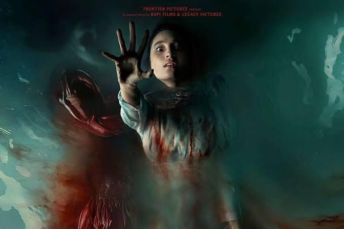 Perempuan bergaun merah full movie