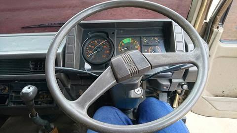 Ragam Bentuk Setir Truk, Lebih Suka Yang Mana?